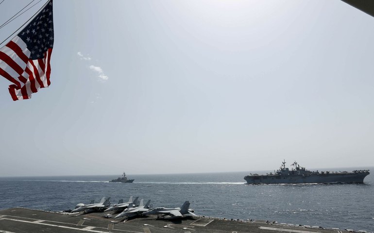 EUA perdem domínio no mar com ritmo de construção de navios de guerra mais lento do mundo, diz mídia