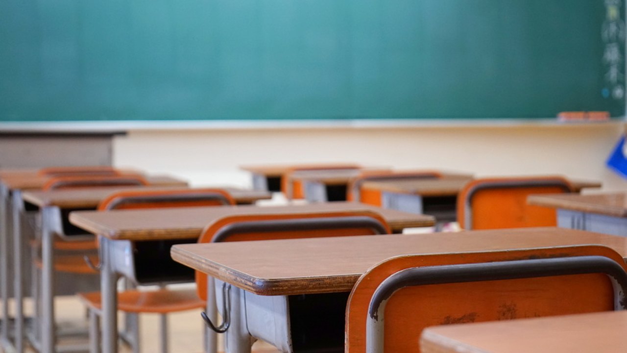 Alunos de escolas públicas têm até 19/9 para participarem do 46º Concurso de Redação; prêmios de R$ 1.500, R$1 mil e R$500 para os primeiros colocados