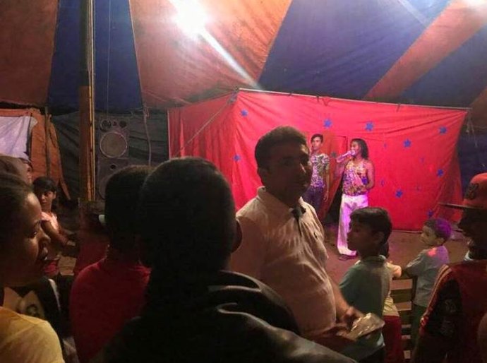 Prefeito de Olho D'Água Grande leva dezenas de crianças e adultos ao circo