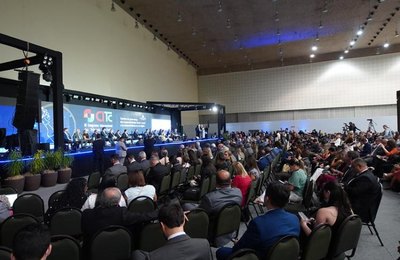 Oficinas e Conferência Magna marcam o segundo dia do Congresso dos Tribunais de Contas