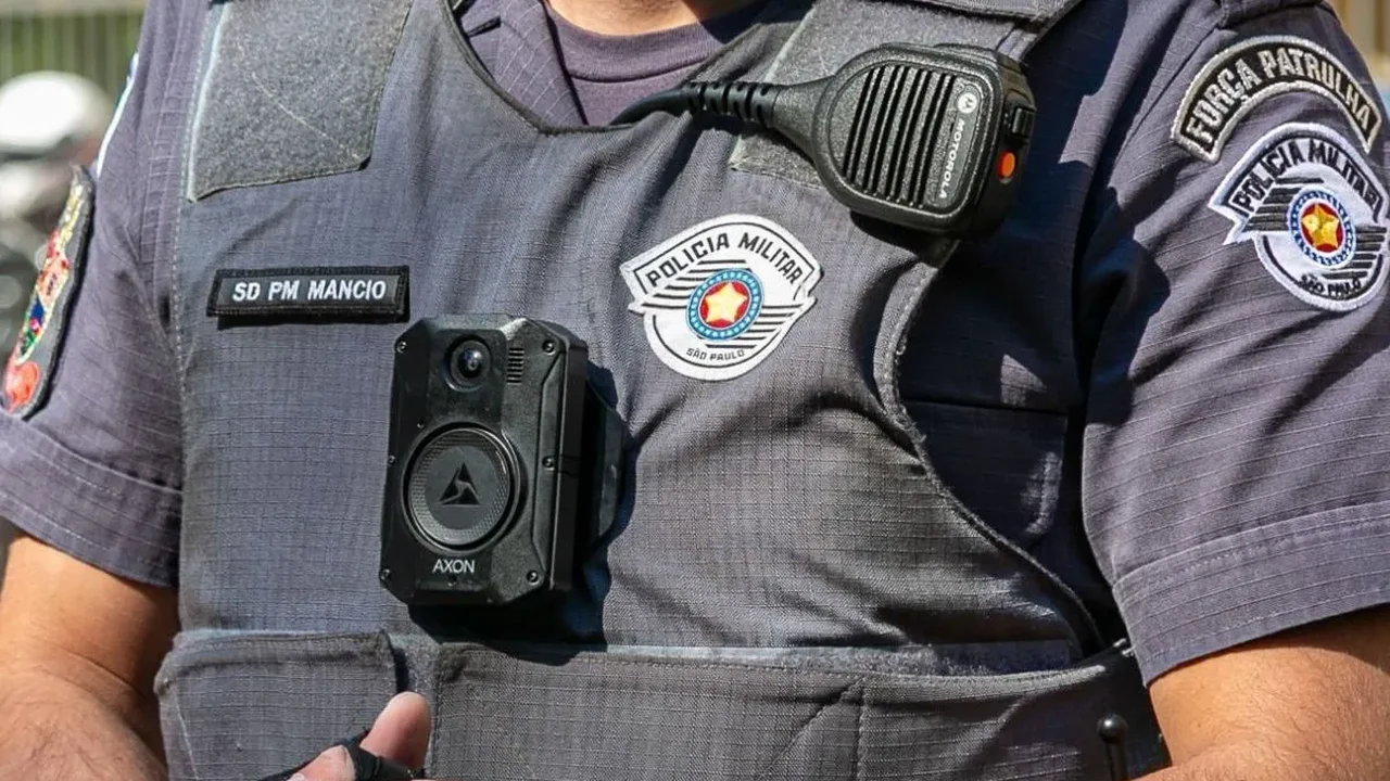 Governo de Alagoas inicia processo para compra de câmeras corporais para policiais militares de Arapiraca e Maceió