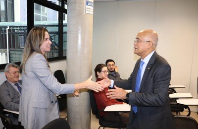 A Diretora-geral e o Diretor técnico da Escola de Contas, participaram de reunião técnica no X Congresso Internacional de Controle e Políticas Públicas em Minas Gerais