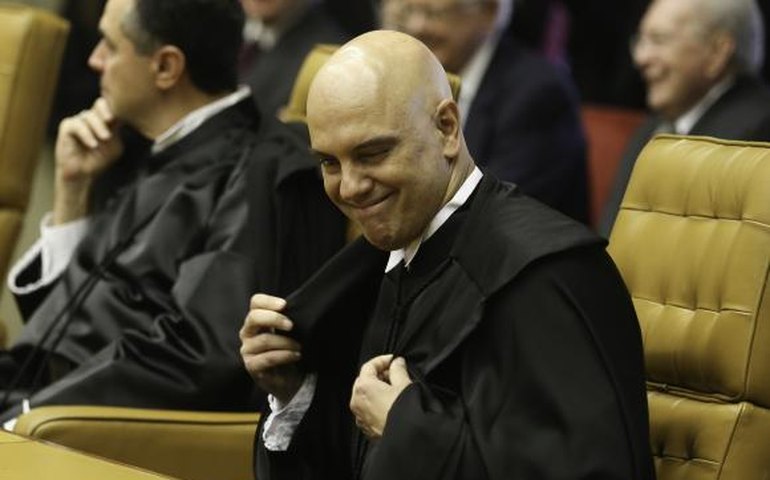 Alexandre de Moraes é empossado na vaga de Zavascki no STF