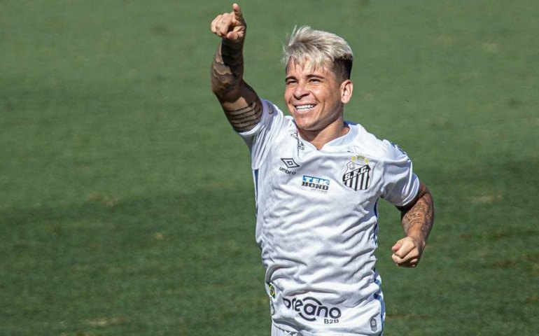 Interino tem missão de achar substituto de Soteldo para escalar o Santos no Sul