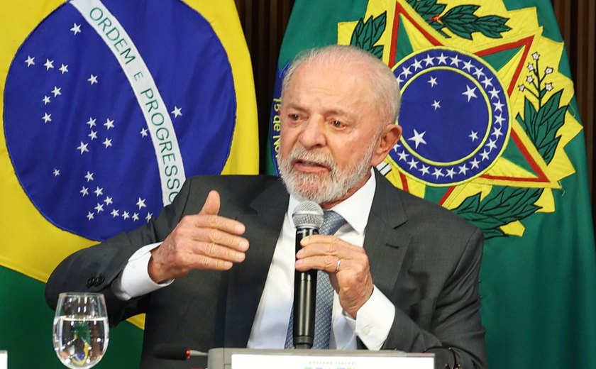 Lula publica mensagem de incentivo aos participantes do Enem