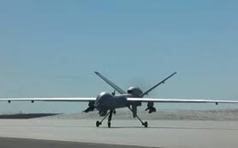 Drone atinge porto na cidade de Eilat, no sul de Israel, e deixa dois feridos leves