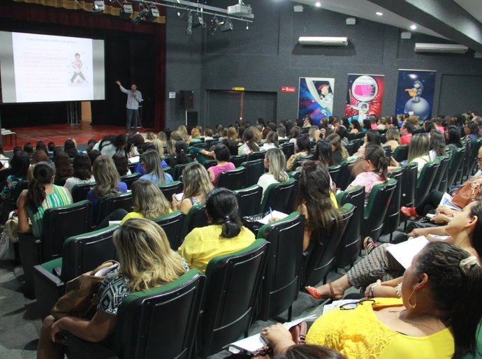 Arapiraca: Seminário aborda temas voltados para diversidade em sala