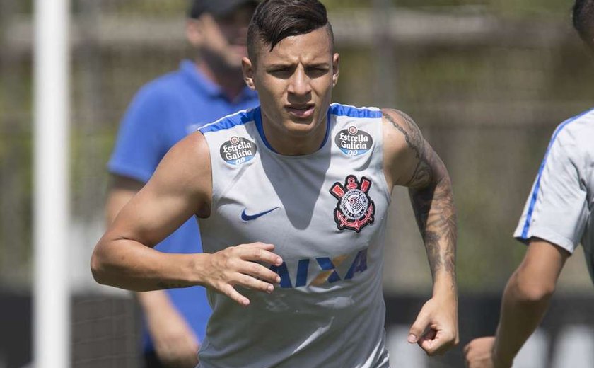 Corinthians admite saída de Guilherme Arana para o exterior