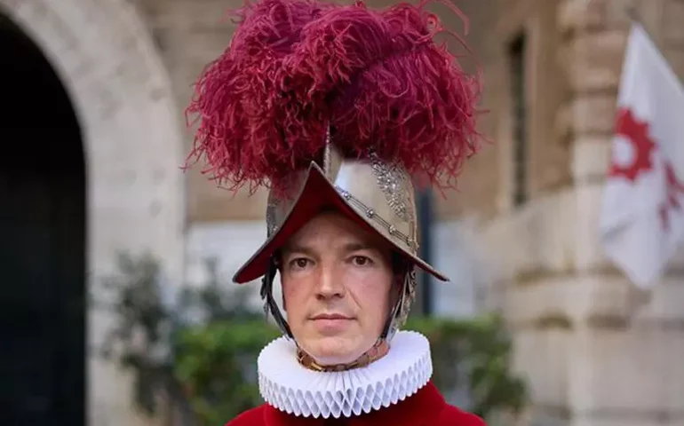 Papa Leão XIV escolhe oficial da Guarda Suíça como novo mordomo
