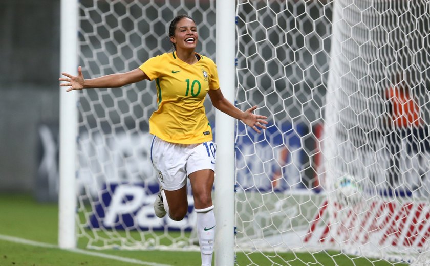 Brasil supera Hungria com dois de Gabi Nunes e celebra 1ª vitória da temporada