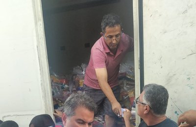 Vereador Samyr Malta doa cestas básicas a população carente de Mata Grande 
