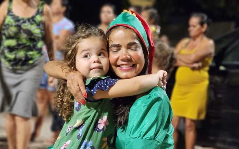 Viver Melhor alegra natal de crianças do Olho D’água dos Cazuzinhas e Manoel Teles