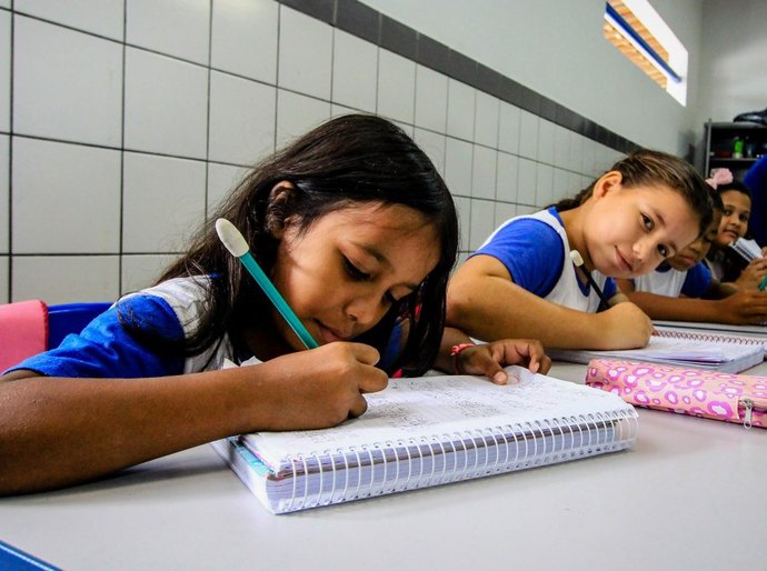Renovação de matrícula para alunos da rede municipal começa hoje