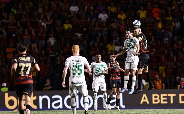 Sport leva empate da Chape e tem posto no G4 ameaçado na Série B