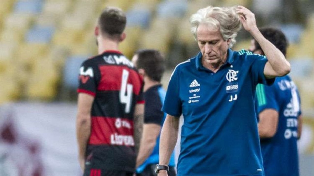 Jorge Jesus valoriza vitória do Flamengo e reclama de expulsão de Gabriel