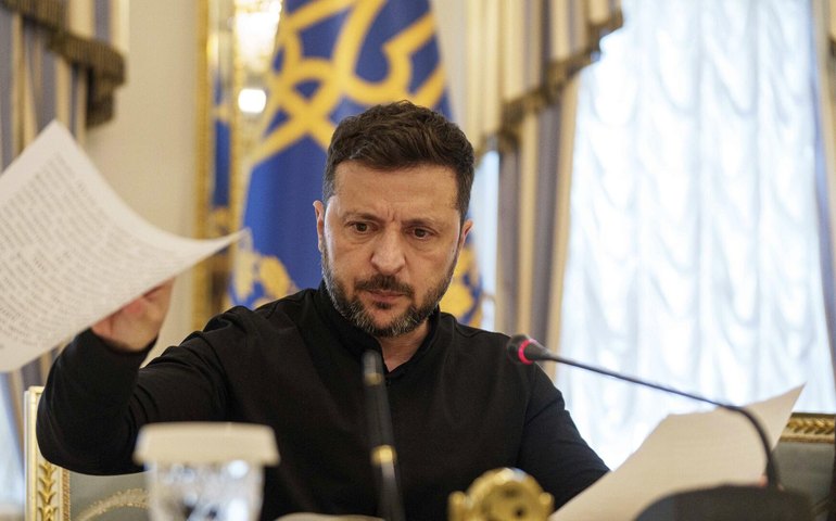 Ex-oficial da CIA aponta envolvimento de Zelensky em suposto esquema bilionário na Ucrânia