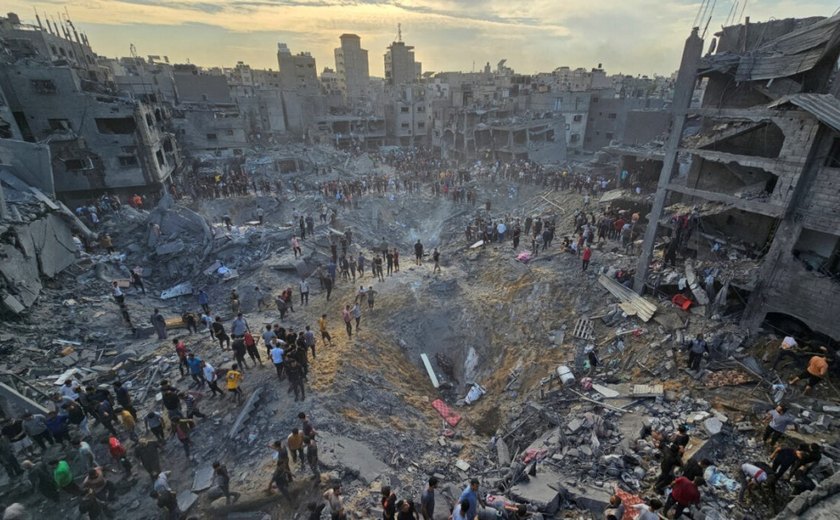 Quita-feira marcada por ataques a campos de refugiados em Gaza
