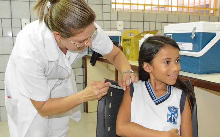 Campanha de Multivacinação começa no dia 6 de outubro nos 102 municípios alagoanos