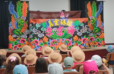 Alagoas Feita à Mão apoia teatro de bonecos Canguelê na 17ª da feira internacional de folclore em Portugal