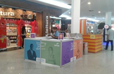 Estande do Senac, no Maceió Shopping, apresenta as novidades em cursos e serviços programados para 2018  