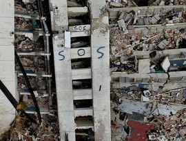 O número de mortos após o duplo terremoto na Venezuela subiu para 2.954, informam as autoridades