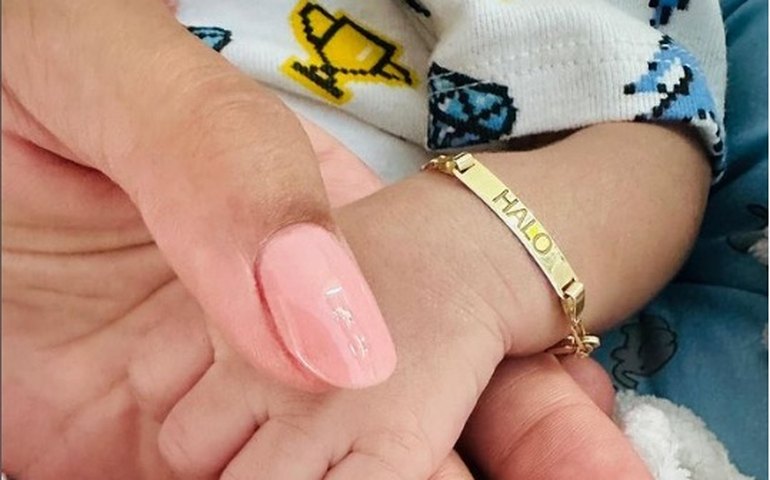 Halle Bailey, atriz que faz Ariel em 'A Pequena Sereia', anuncia nascimento do primeiro filho