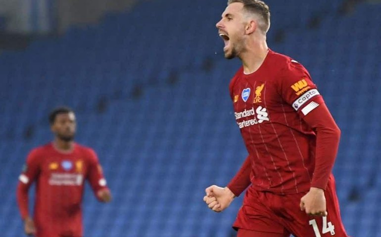 Em busca de recordes após conquista do título, Liverpool vence mais uma no Inglês