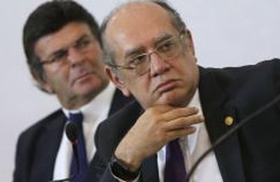 TSE lança programa para orientar formação política de adolescentes