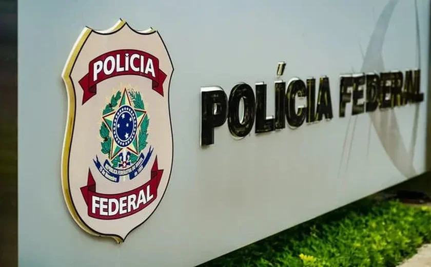 PF cumpre mandados em operação sobre compra de respiradores pelo Consórcio Nordeste