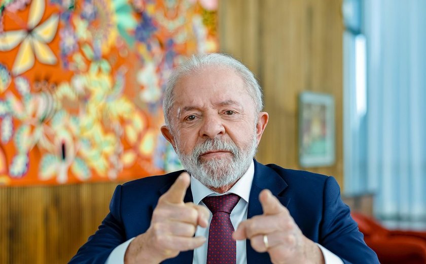 Lula vai ao Chile para reunião sobre defesa da democracia