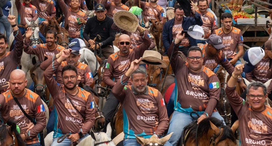 “Cavalgada é resistência cultural e homenagem ao trabalhador que sustenta o Nordeste”, diz Arthur Lira em Maribondo