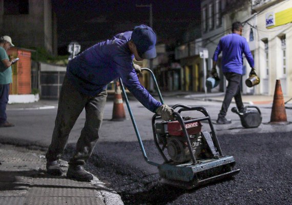 Mais de 7 mil toneladas de asfalto são aplicadas em ruas da capital pela Operação Tapa-Buraco