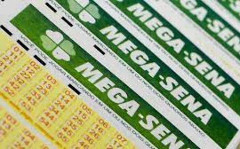Nenhuma aposta acerta a Mega-Sena e prêmio acumula em R$ 18 milhões