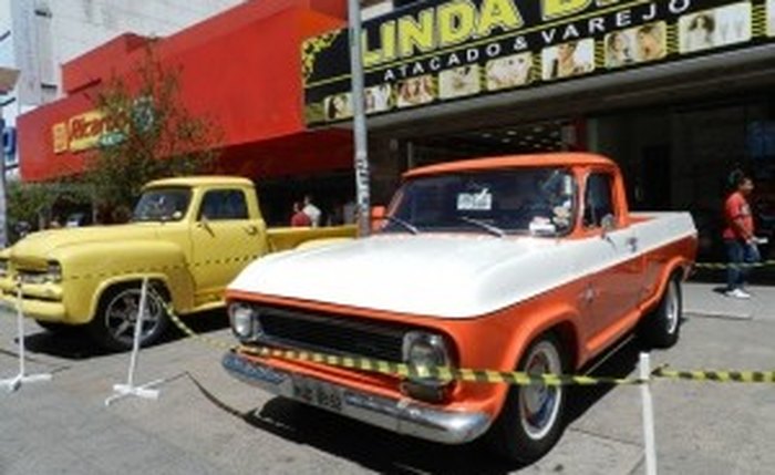 Exposição de carros antigos será atração no Centro na véspera do Dia dos Pais