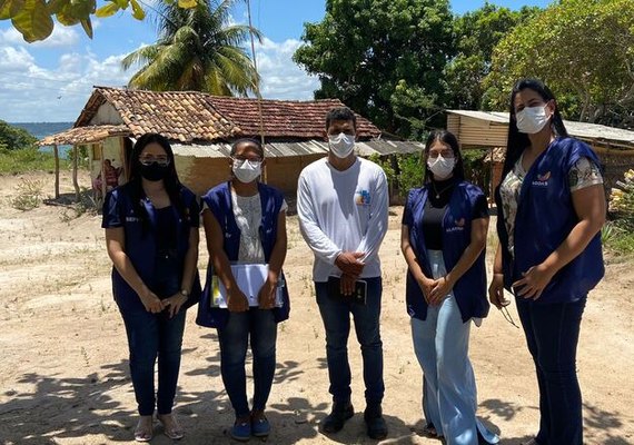 Núcleo de Atendimento à Pessoa Idosa presta atendimento a idoso em Marechal Deodoro