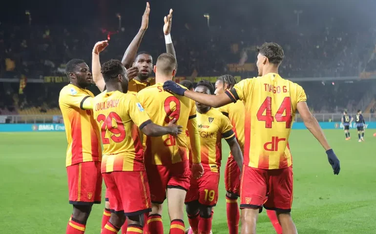 Lecce derrota Pisa e se afasta da zona do rebaixamento