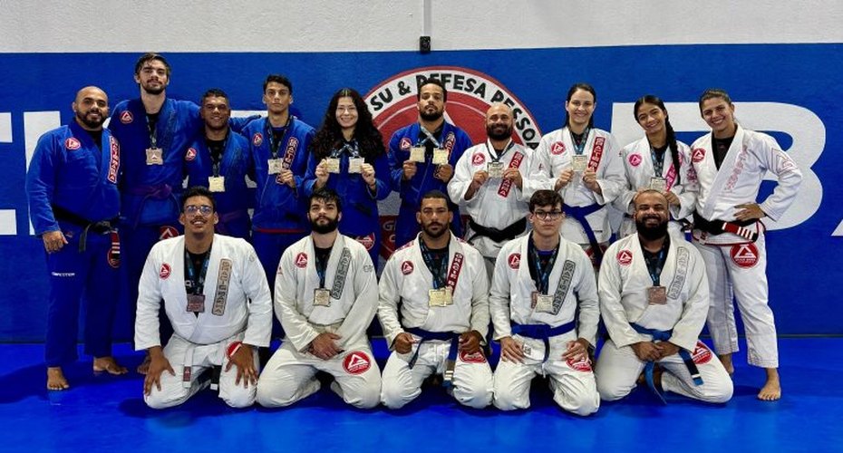 Atletas arapiraquenses conquistam pódio no Campeonato Alagoano de Jiu-Jitsu em Maceió