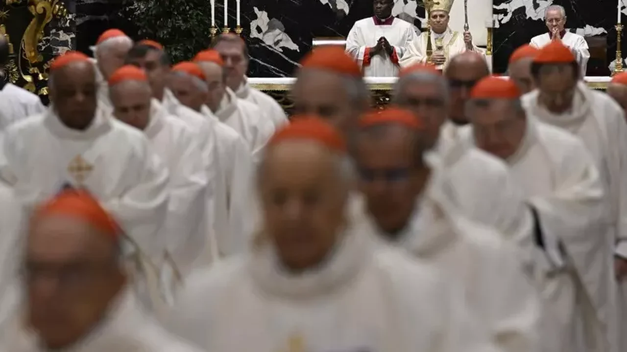 Espanha e Igreja Católica fazem acordo para indenizar vítimas de abuso sexual