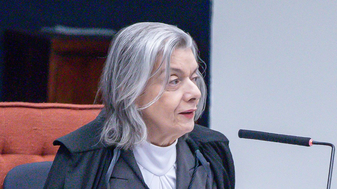 Ministra rejeita ação que pedia transporte interestadual na eleição