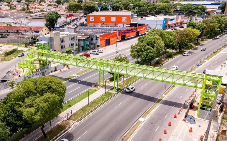 Interdições na região da Passarela do Canaã alteram trânsito no sábado (25)