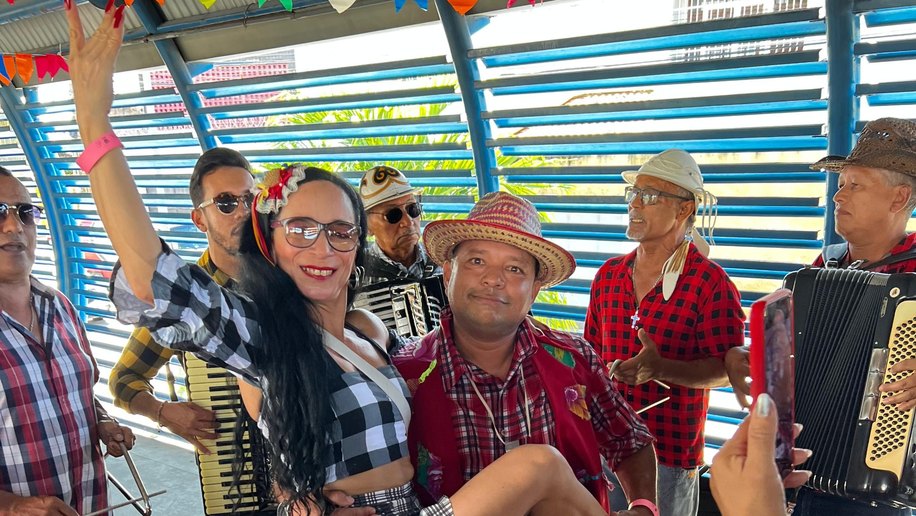 Forró no VLT 2025 vai eleger o casal caipira mais animado e a matuta e matuto mais caracterizados