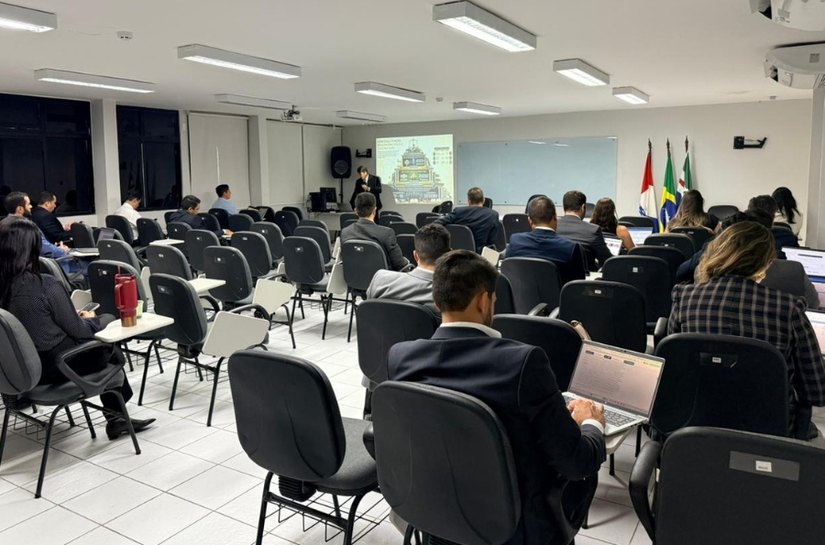 Eleições 2026: magistrados participam de atualização em Direito Eleitoral