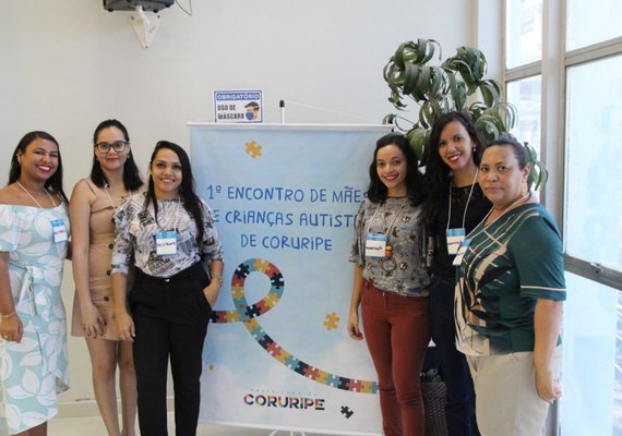 Mães de autistas participam de encontro e discutem melhorias no cotidiano das crianças