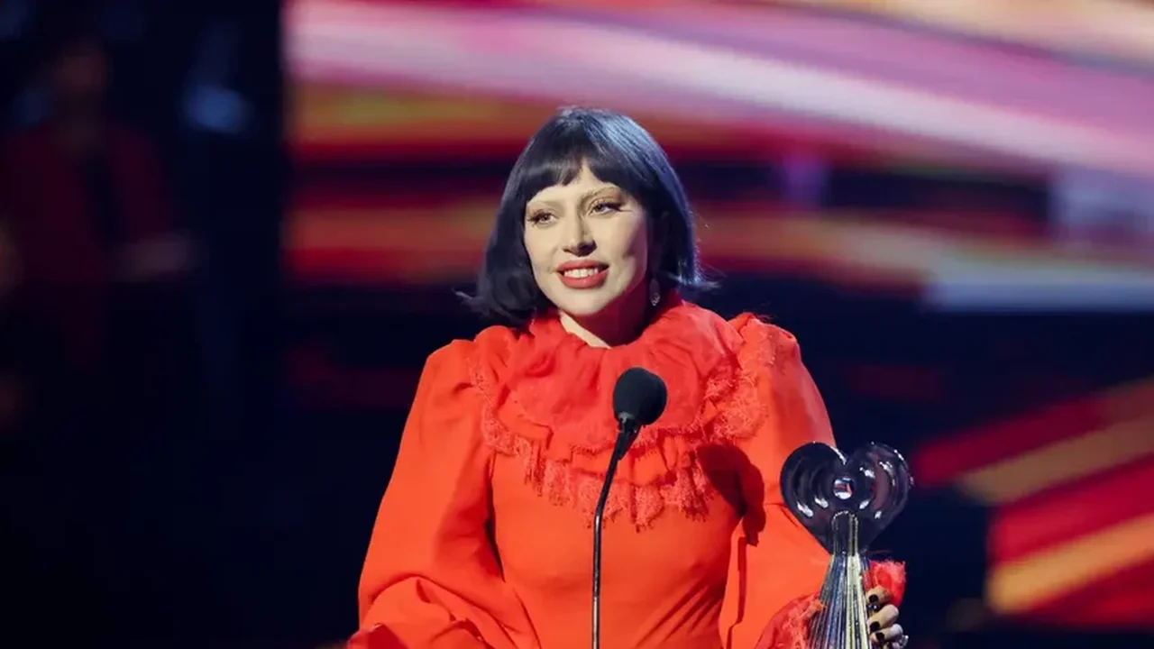Lady Gaga revela motivo inédito para cancelamento de show no Rock in Rio 2017