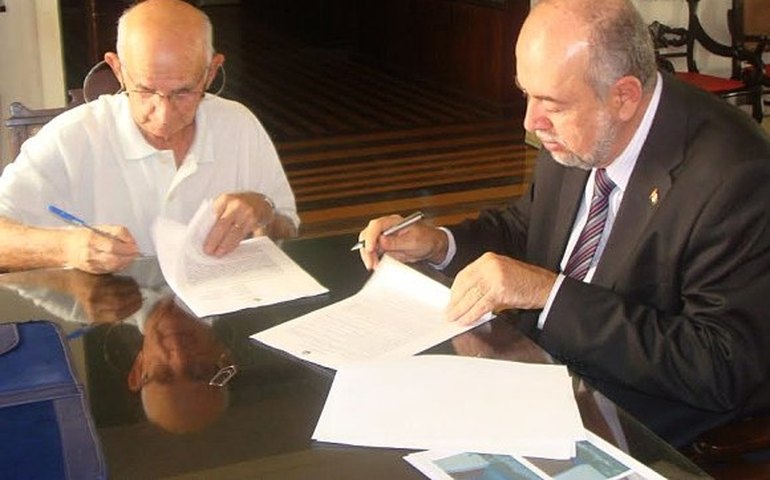 Governo renova parceria com o Instituto Histórico e Geográfico de Alagoas