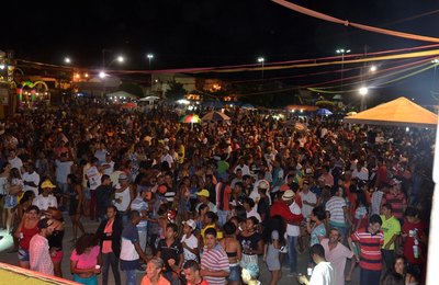 Carnaval do Povo 2018 em Palmeira continuará no sábado (17) com ressaca e Jullinho Porradão  