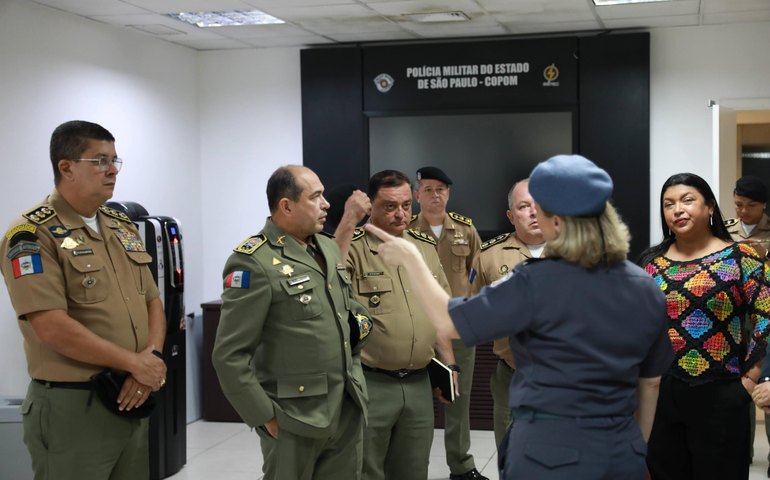 Alagoas busca parcerias para implantação de câmeras corporais em agentes da segurança