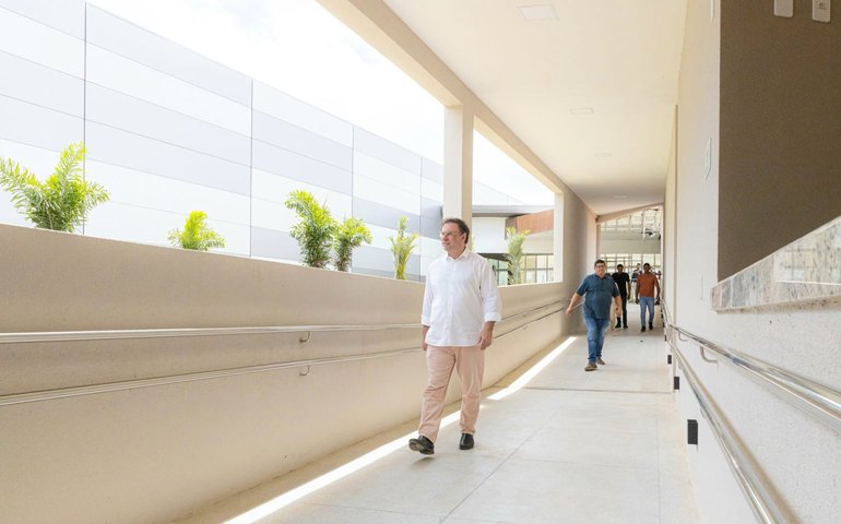Centro de Convenções de Arapiraca terá sala de café e deck com vista para o Lago da Perucaba