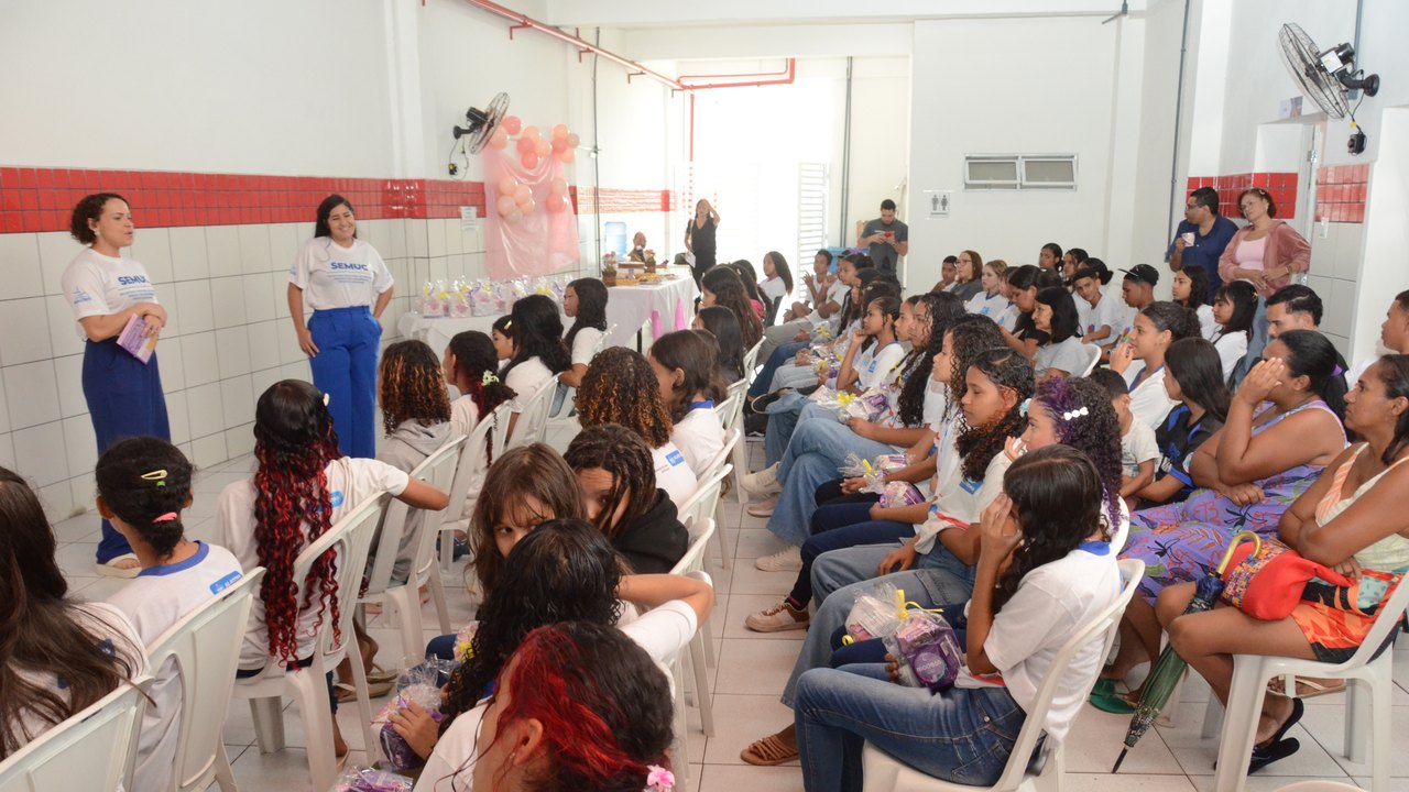 Ciclo de Cuidados promove diálogo sobre saúde feminina e prevenção à violência no Cras Bebedouro