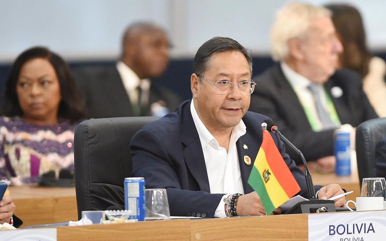'Solução não é enviar foguetes, mas mais pacifistas e negociadores', diz Arce sobre Ucrânia (VÍDEO)